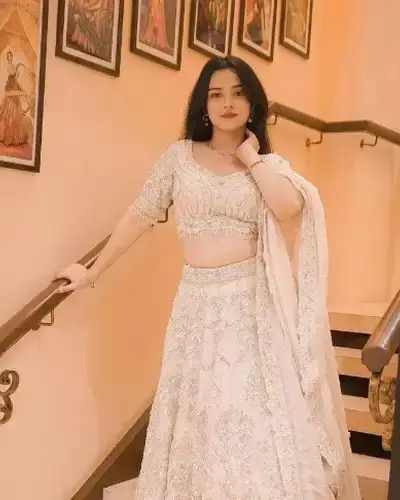 Escort Golaghat